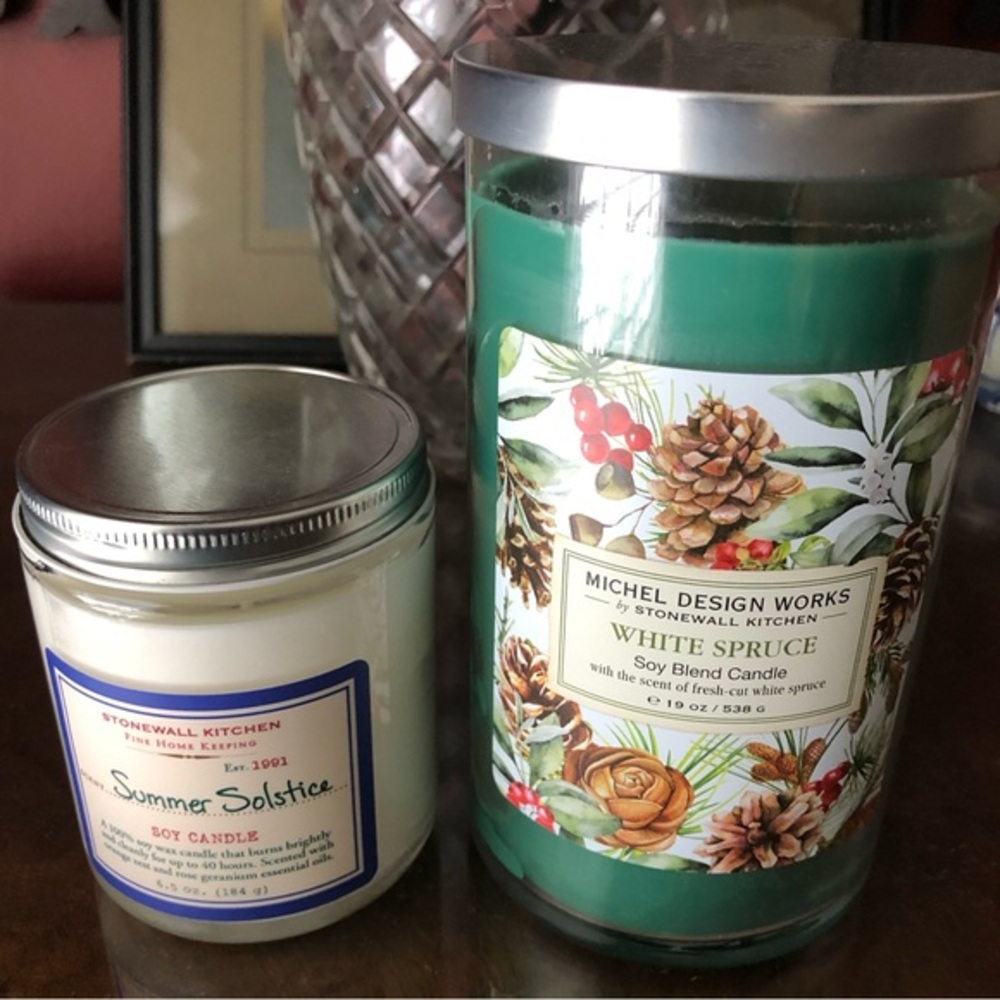 Stonewall Soy candles set of two in spruce and summer blend.